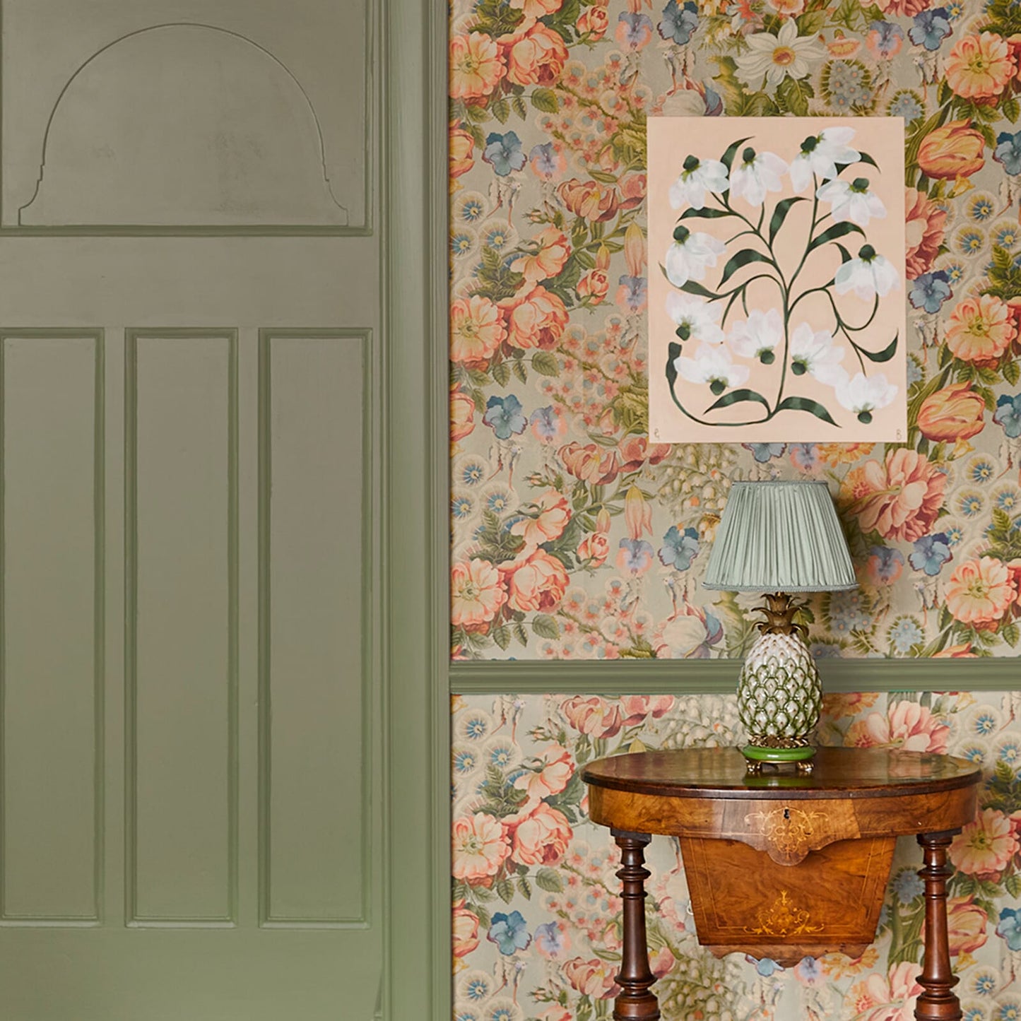 1-WA-AMT-DI-APP-XXX - Amatoria Wallpaper - Apple - House of Hackney