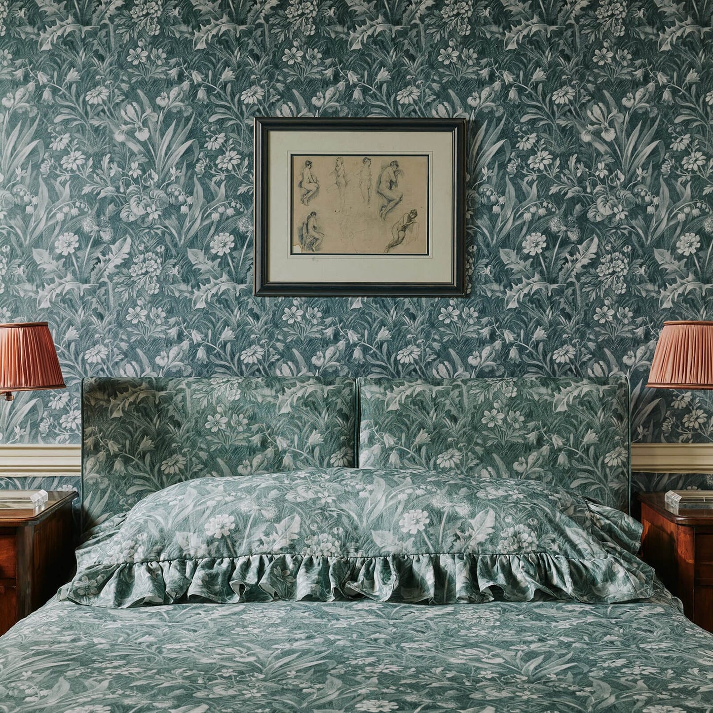 1-WA-BLT-DI-EUP-XXX - Beltane Wallpaper - Euphorbia - House of Hackney