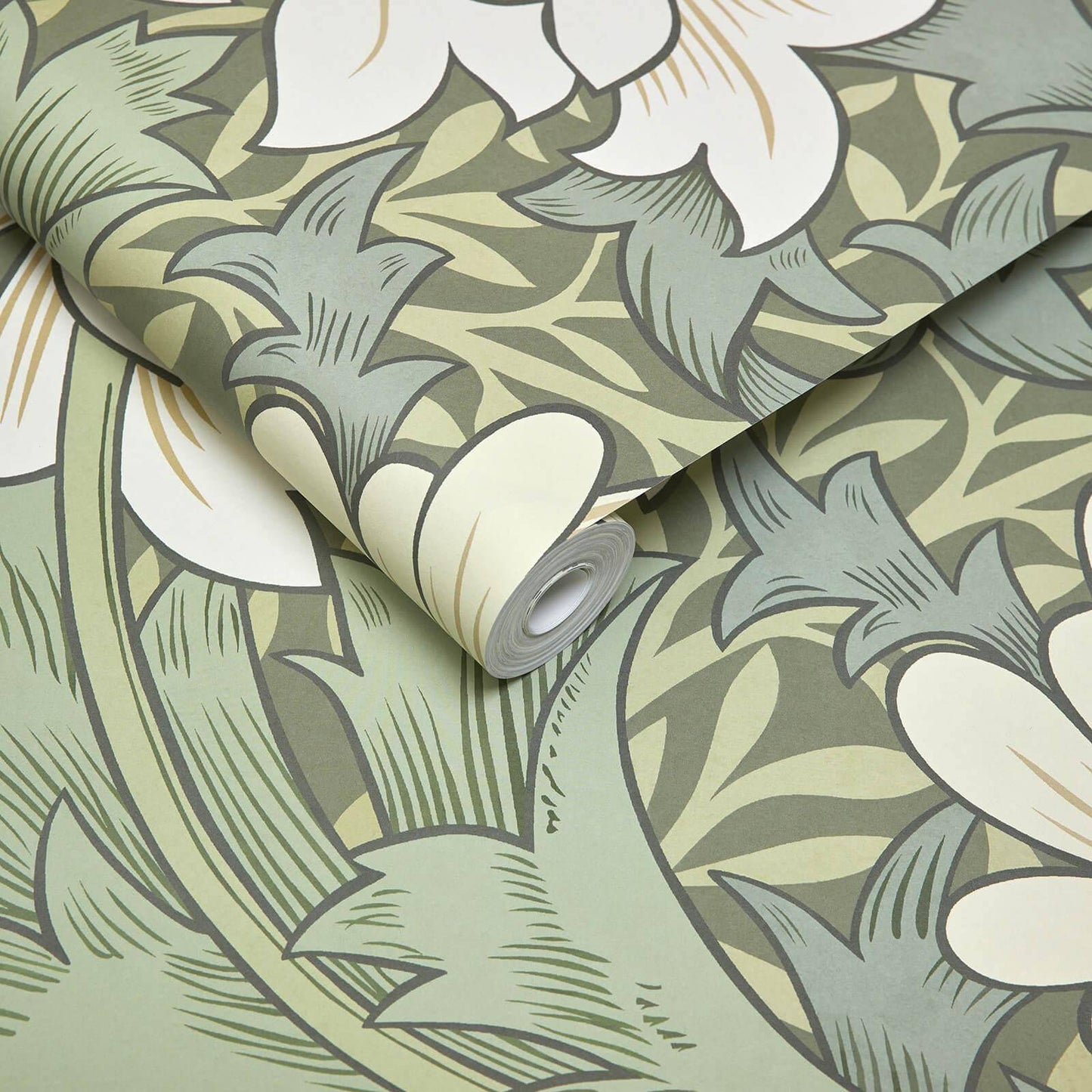 1-WA-CHM-DI-SAP-XXX - Chrysanthemum Magna Wallpaper - Sap - House of Hackney