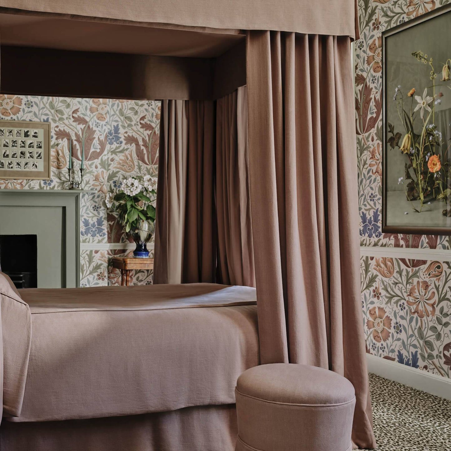 1-WA-CMM-DI-CIR-XXX - Compton Magna Wallpaper - Cirrus - House of Hackney