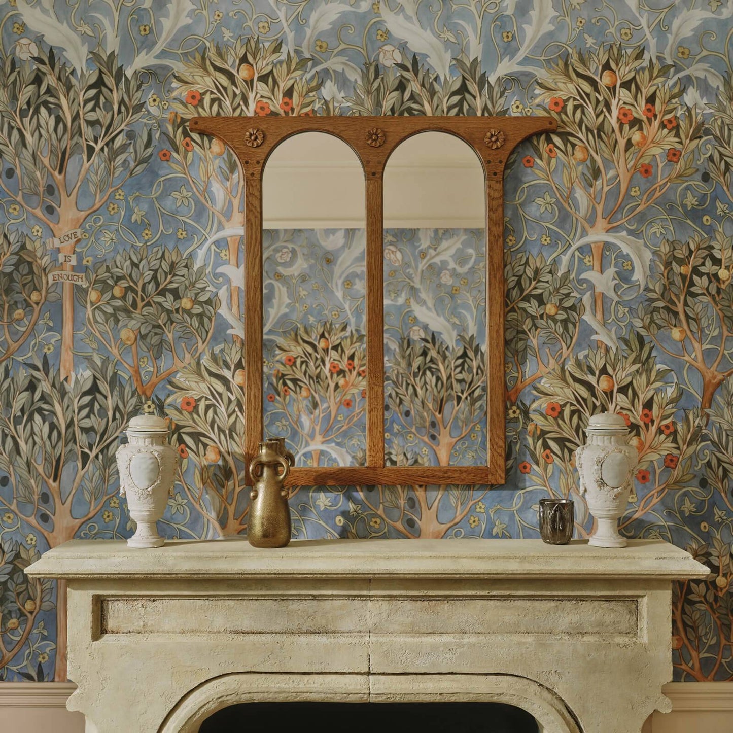 1-WA-EAP-DI-CEL-XXX - Earthly Paradise Wallpaper - Celestial Blue - House of Hackney