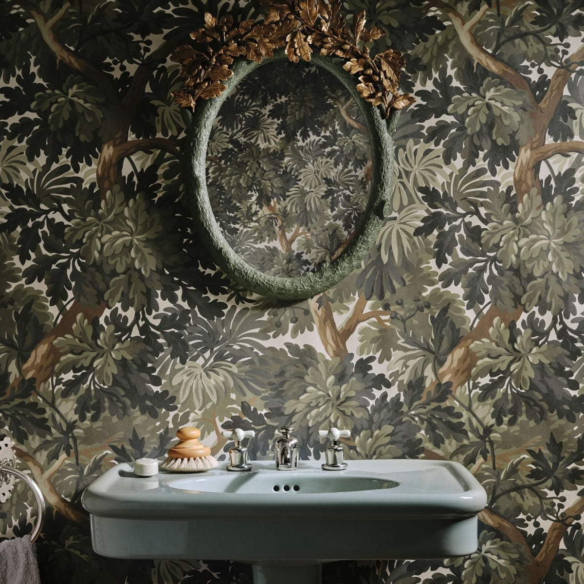 1-WA-FOM-DI-VDR-XXX - Foris Magna Wallpaper - Verdure - House of Hackney