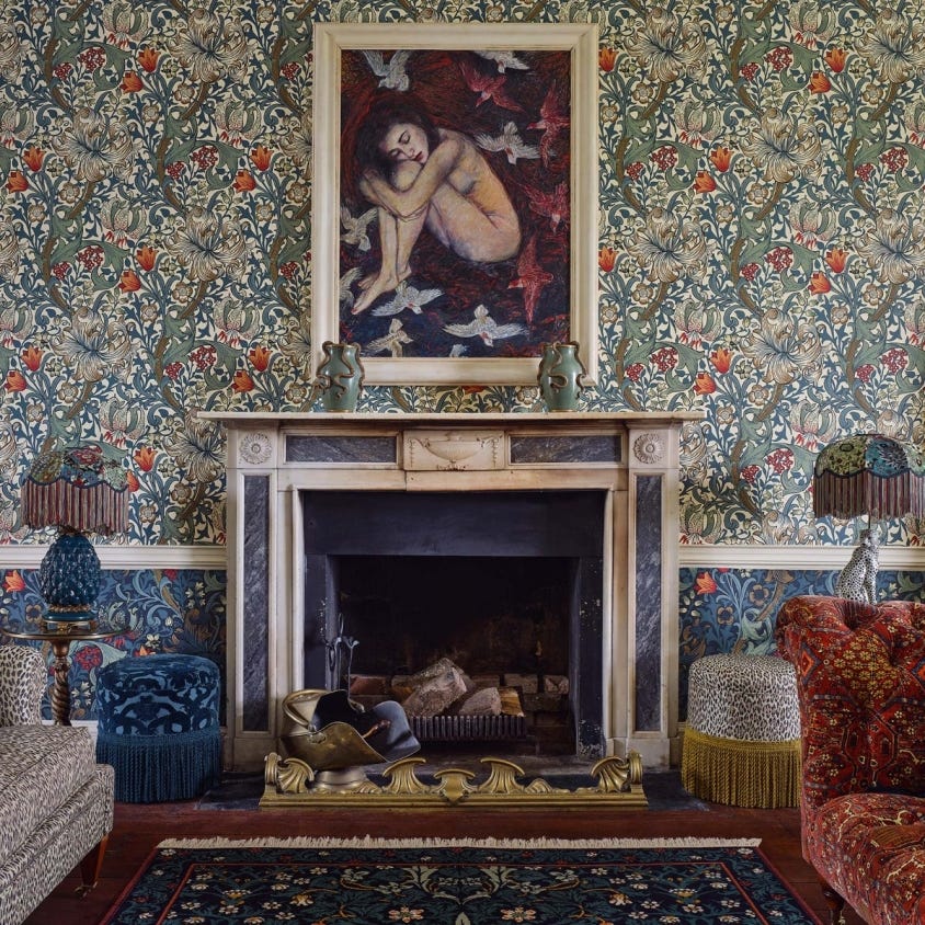 1-WA-GOL-DI-ECR-XXX - Golden Lily Wallpaper - Ecru - House of Hackney