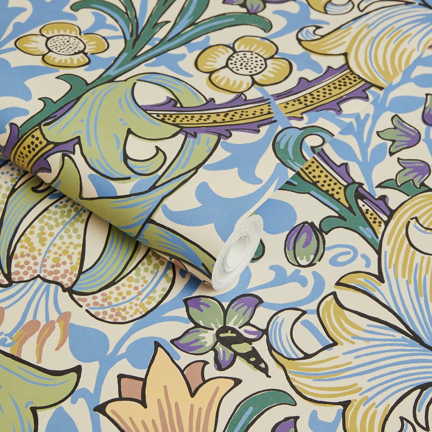 1-WA-GOL-DI-SKY-XXX - Golden Lily Wallpaper - Sky - House of Hackney