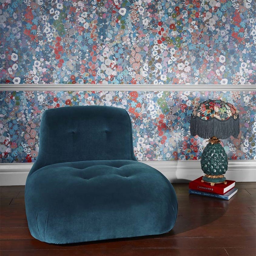 1-WA-HOL-DI-WIT-XXX - Hollyhocks Wallpaper - Winter - House of Hackney