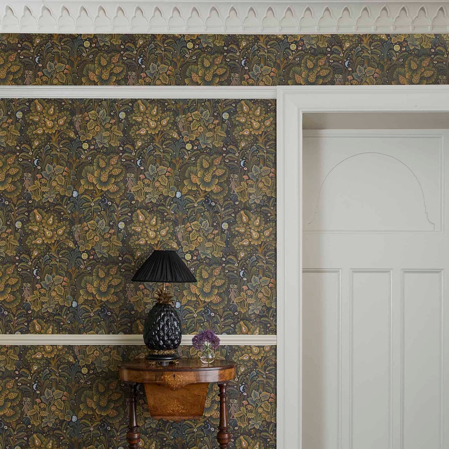 1-WA-MOG-DI-MID-XXX - Moon Garden Wallpaper - Midnight - House of Hackney