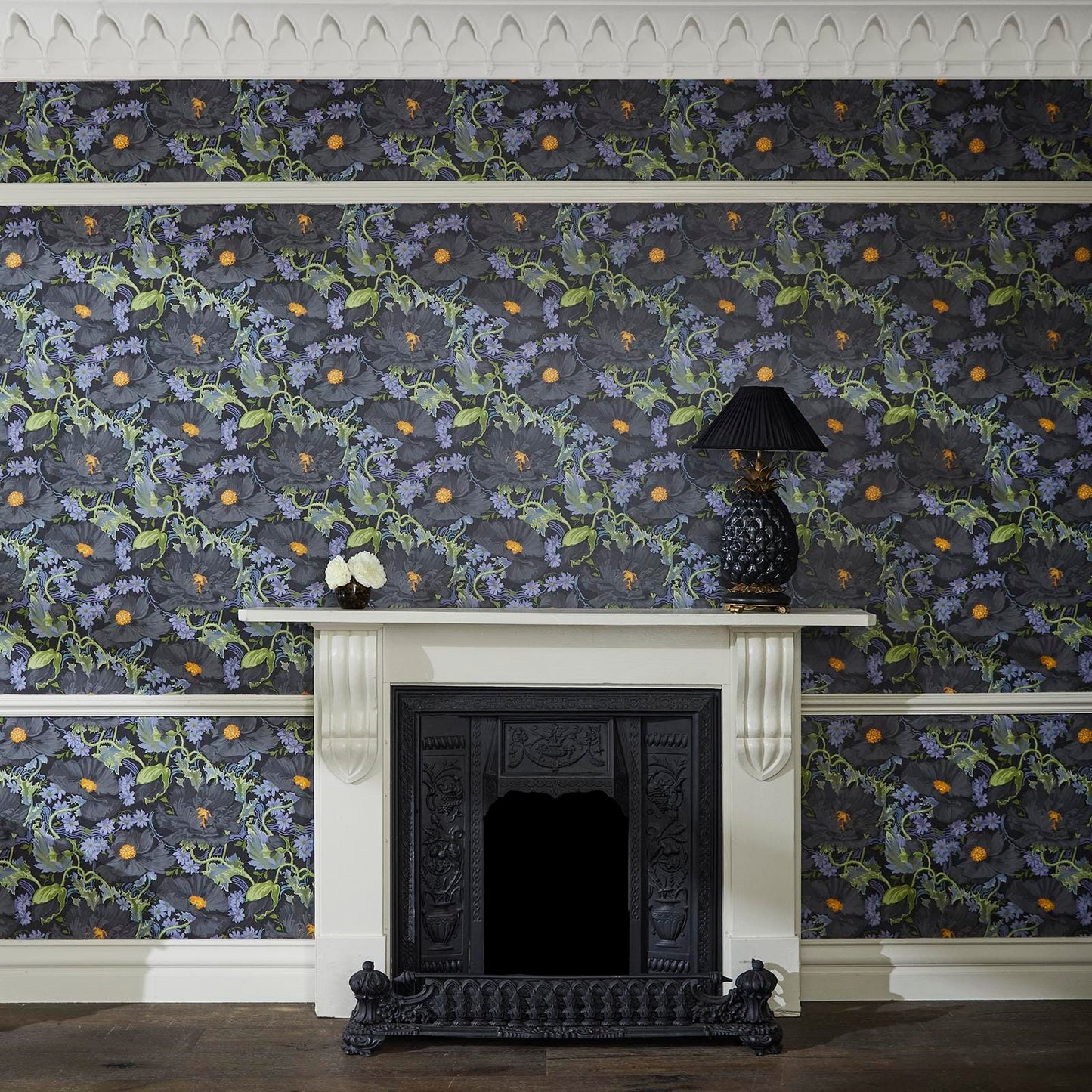 1-WA-PAV-DI-NOI-XXX - Papavera Wallpaper - Noir - House of Hackney
