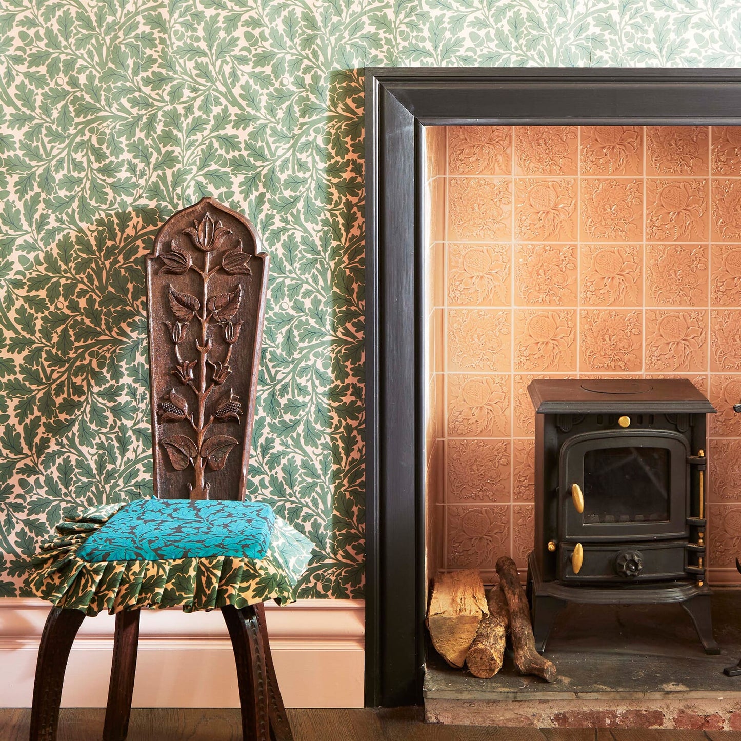 1-WA-QUE-DI-OAK-XXX - Quercus Wallpaper - Tourmaline - House of Hackney