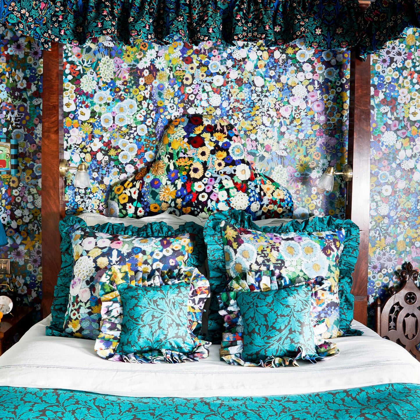 1-WA-WOO-DI-MEA-XXX - Woodstock Wallpaper - Meadow - House of Hackney
