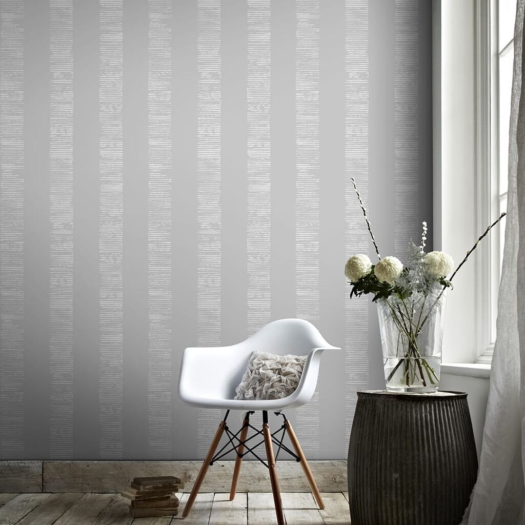 104266 - Mara Stripe Wallpaper - Silver - Boutique Luxury