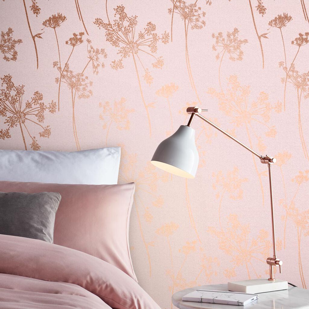 105580 - Anthriscus Wallpaper - Blush - Graham & Brown