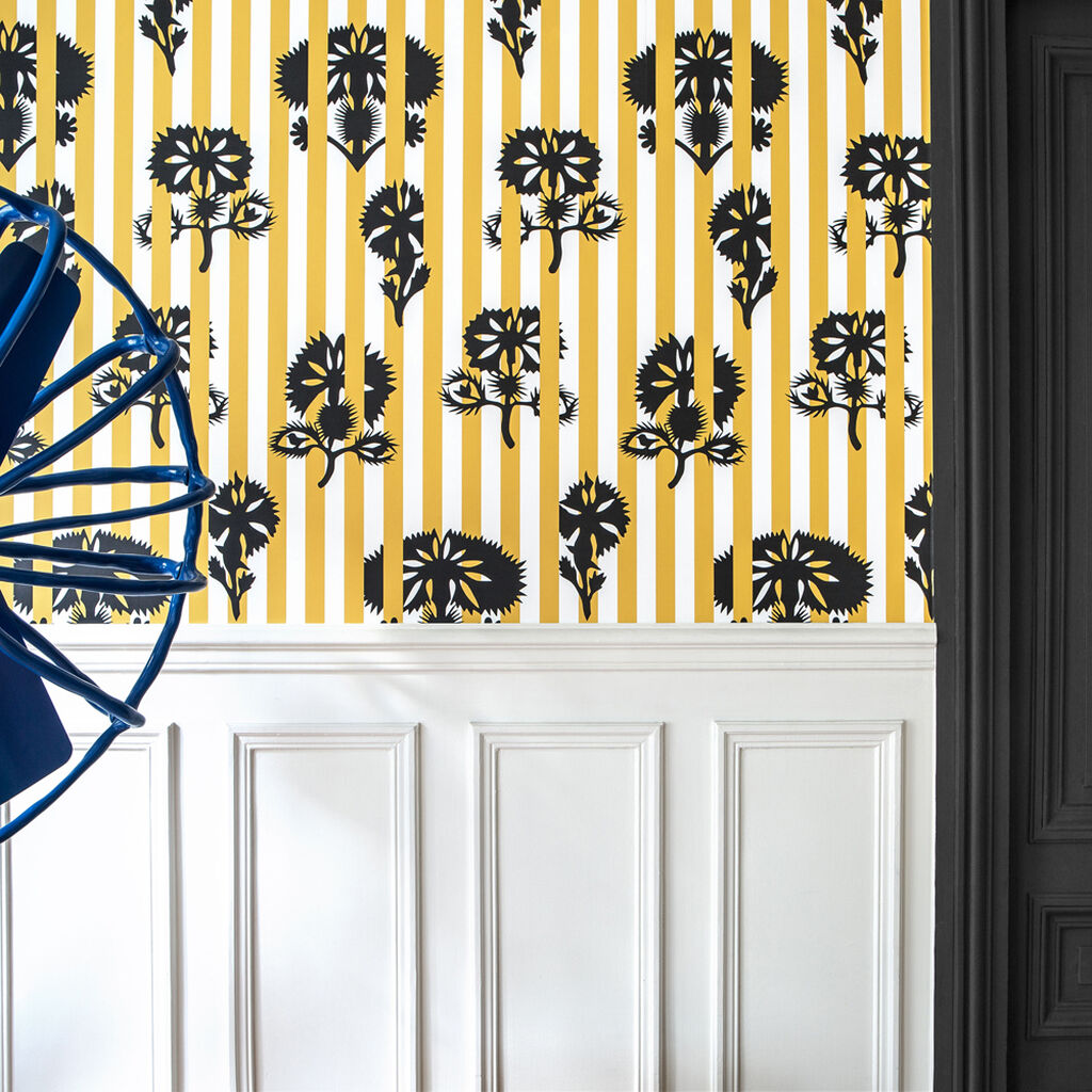 113478 - Hide and Seek Wallpaper - Mustard - Graham & Brown