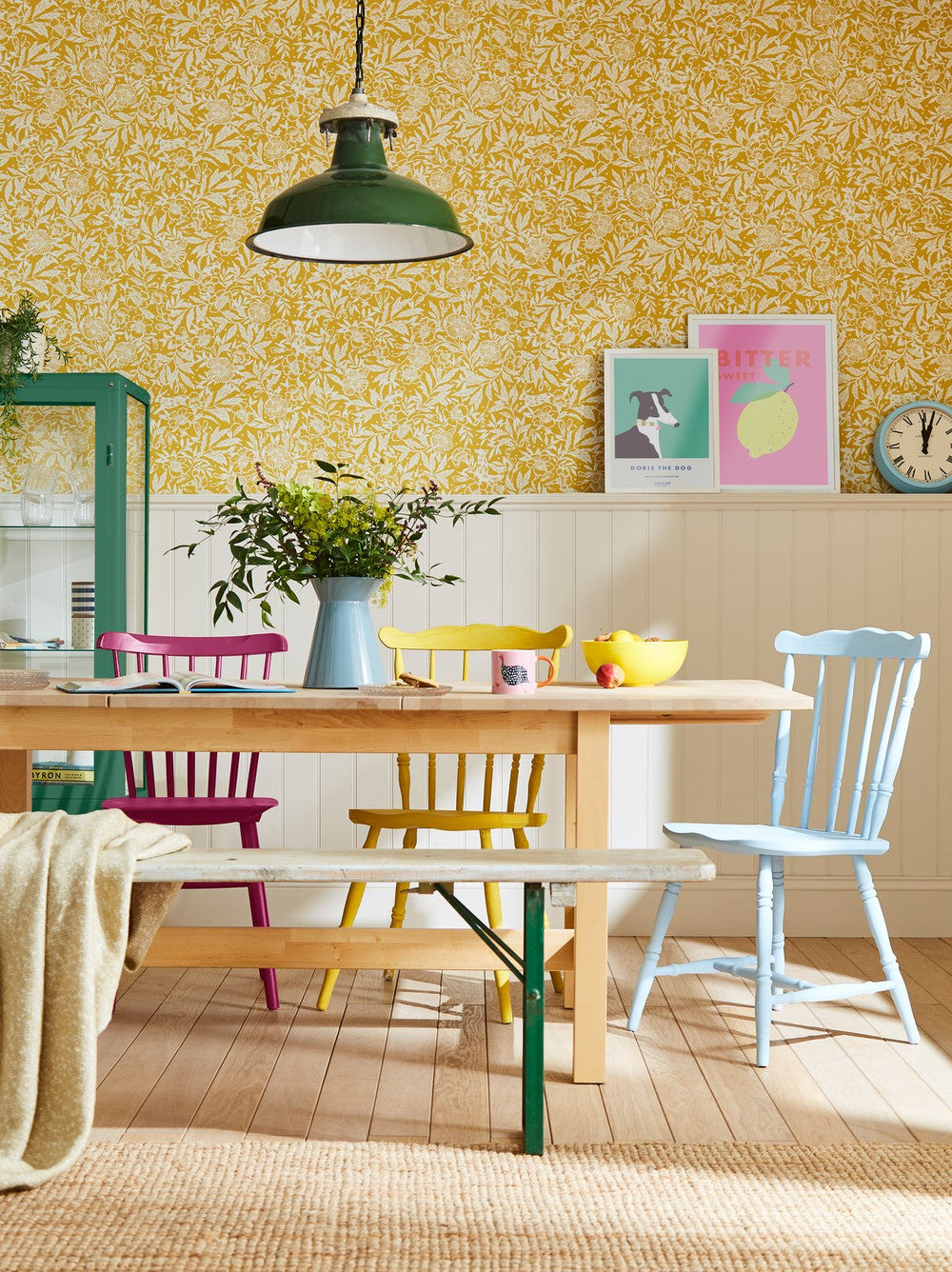 118542 - Twilight Ditsy Wallpaper - Antique Gold - Joules