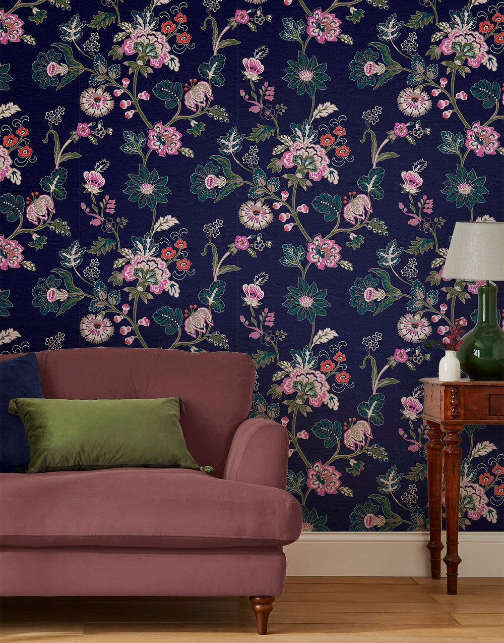 118573 - Vine Cottage Floral Royal Wallpaper - Navy - Joules