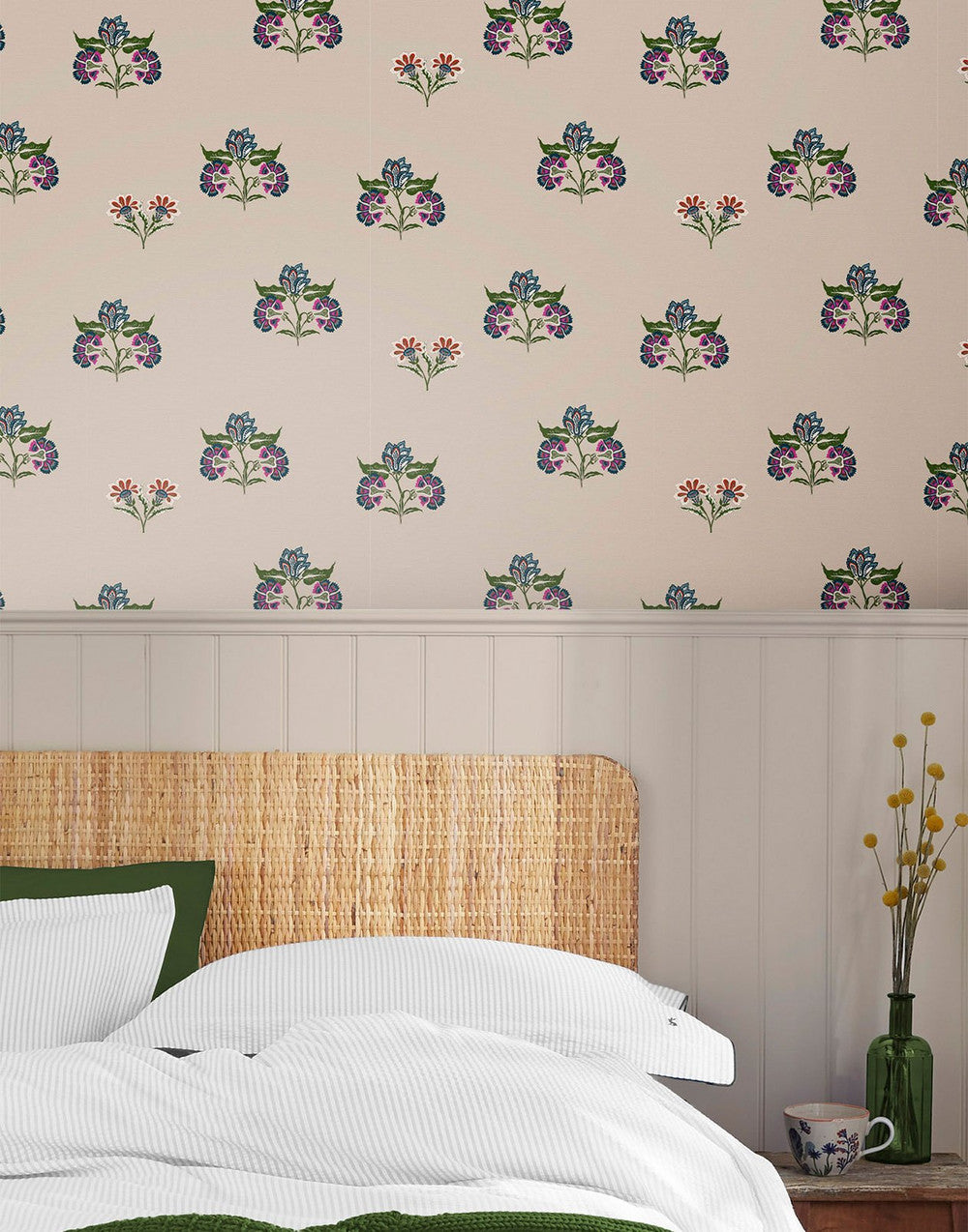 118574 - Indienne Block Print Dawn Wallpaper - Grey - Joules