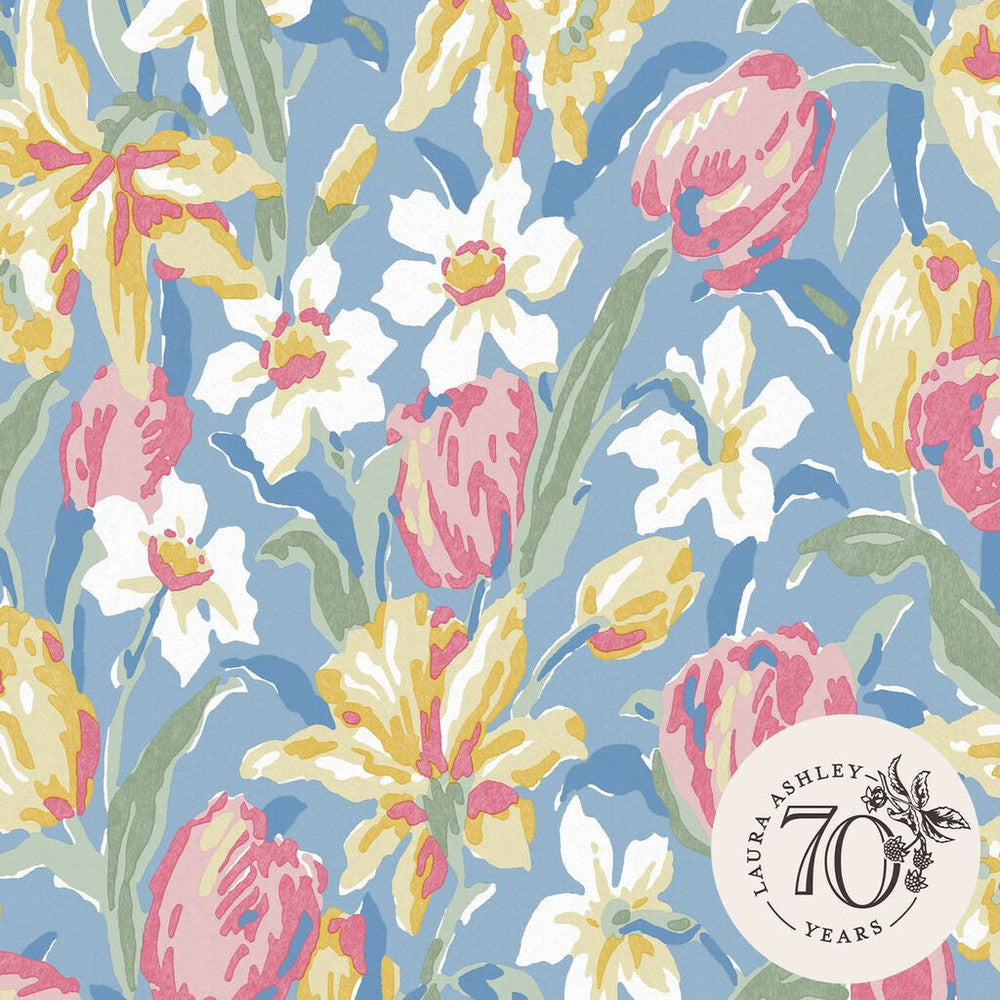 119847 - Tulips Wallpaper - China Blue - Laura Ashley