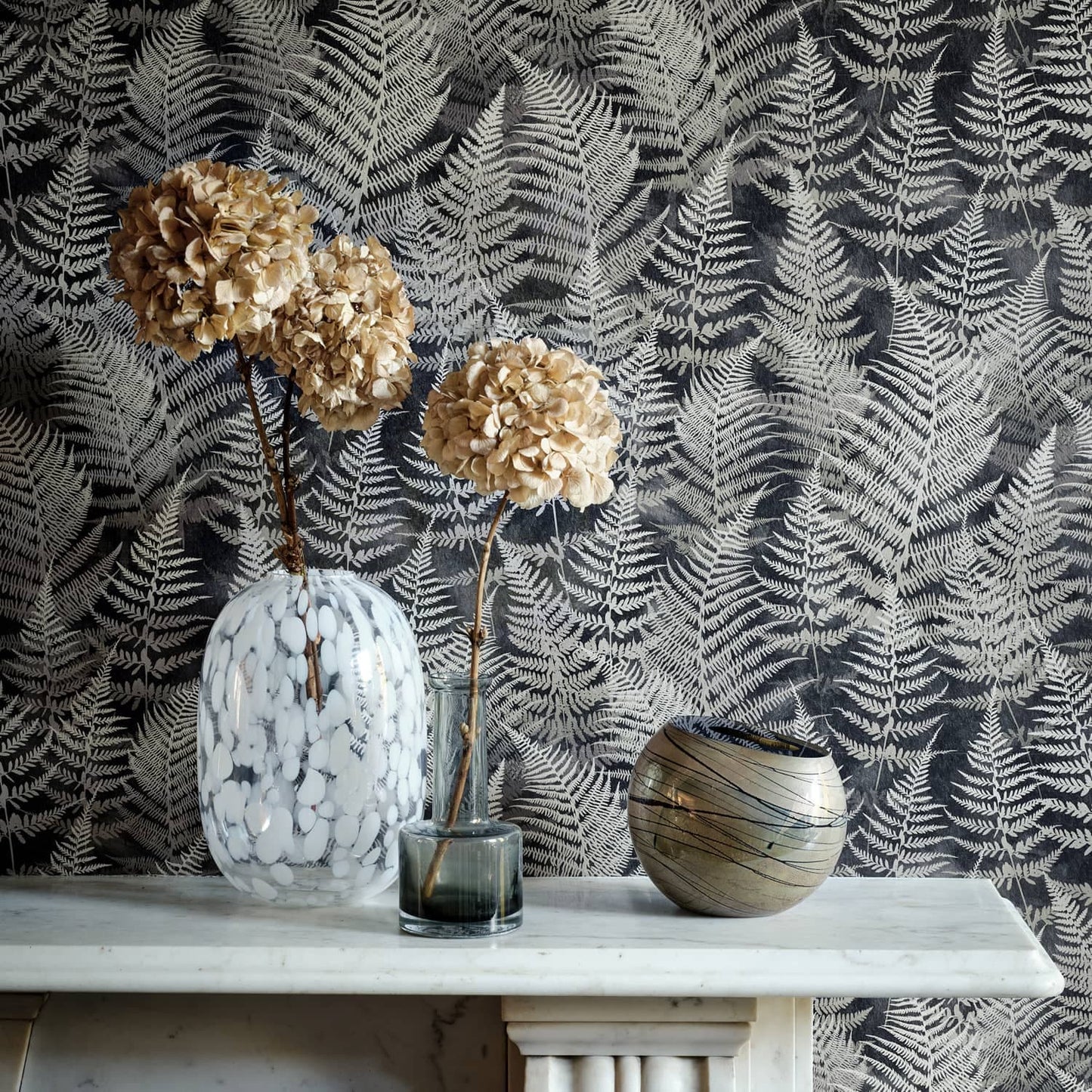 120366 - Woodland Fern Wallpaper - Charcoal - Clarissa Hulse