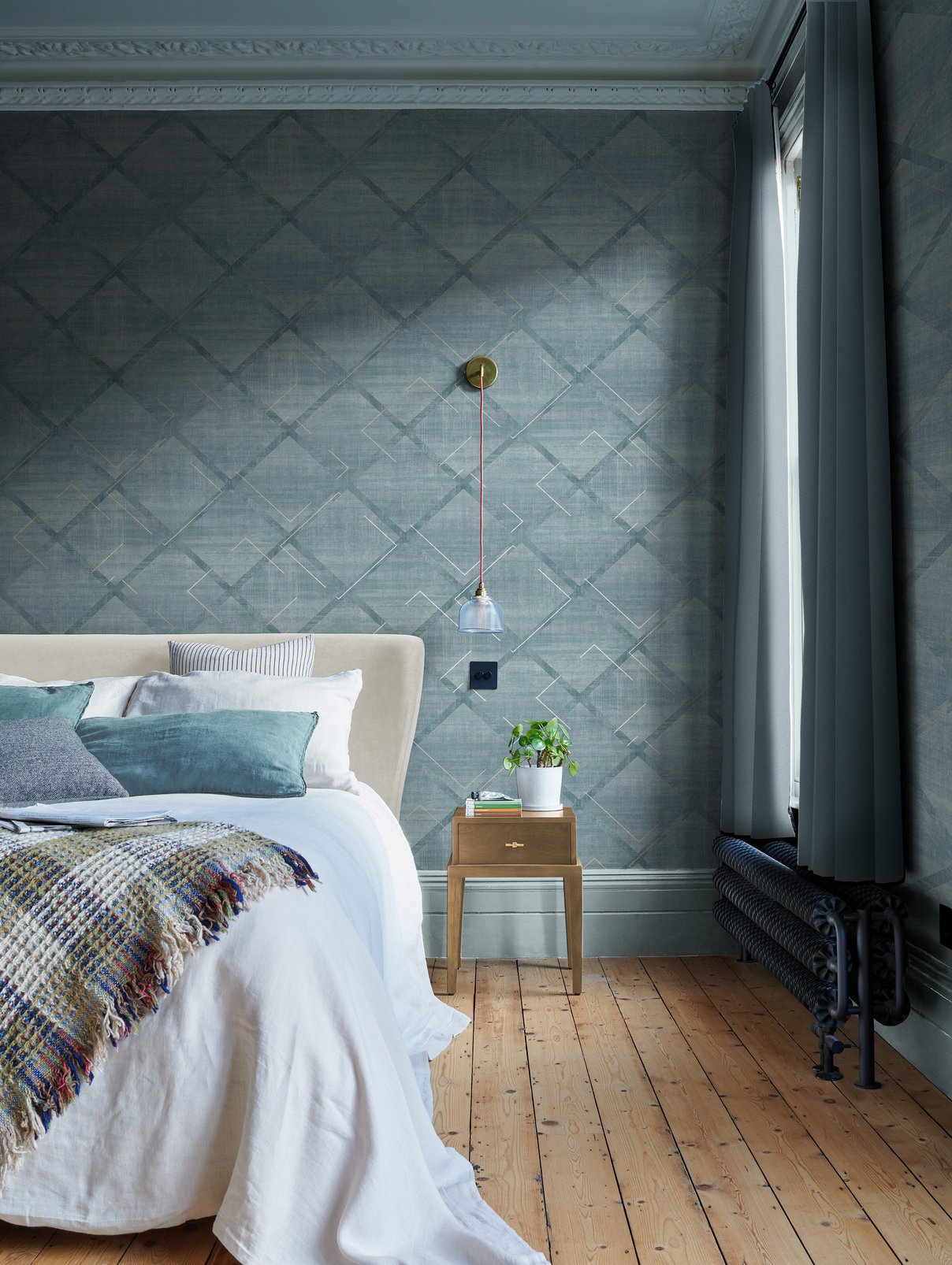 124121 - Lorenzo Geo Wallpaper - Breathe - Graham & Brown