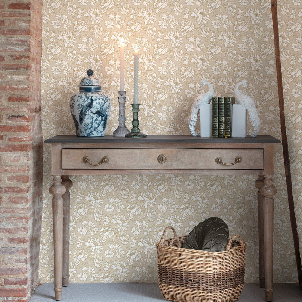 130101 - Tamara Wallpaper - Gold - Laura Ashley