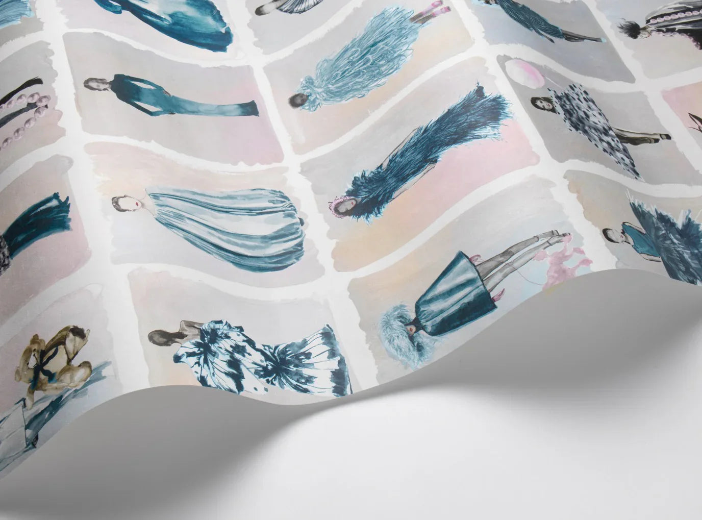 175/1004M - Couture Carousel Wallpaper - China Blue Pearl - Cole & Son