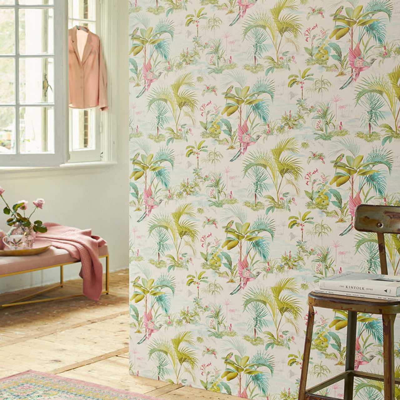 300140 - Pip Studio 5 Palm Scene Wallpaper - White - Eijffinger