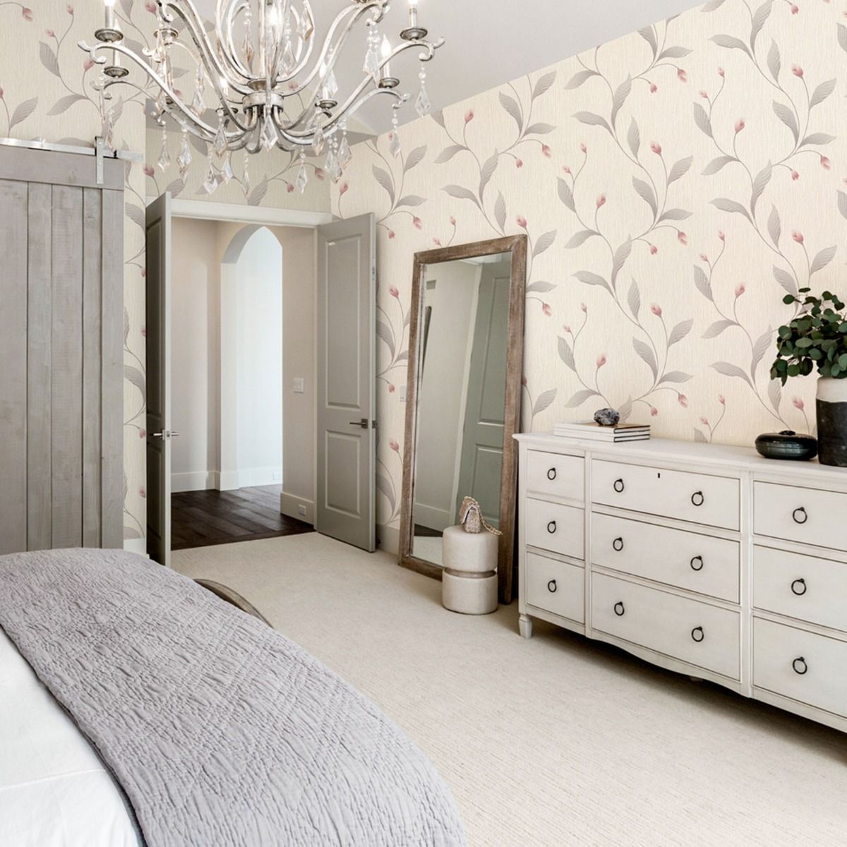 41336 - Tiffany Floral Trail Textured Vinyl Wallpaper - Pink - Belgravia