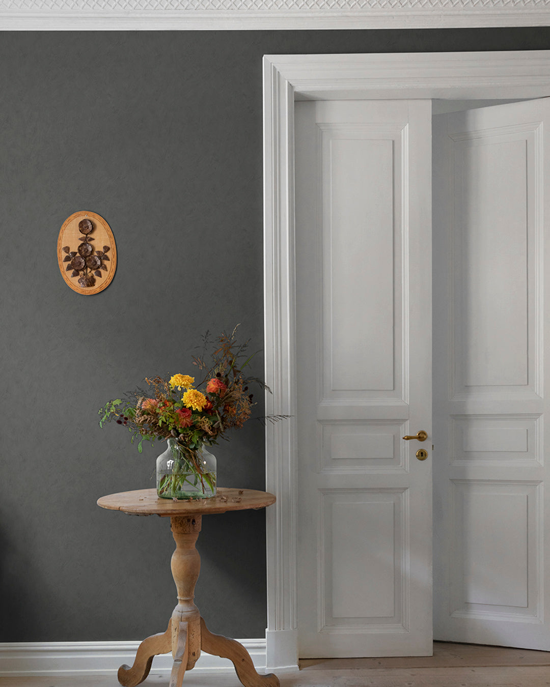 61042 - Kalk Sala Wallpaper - Gray/Black - Midbec