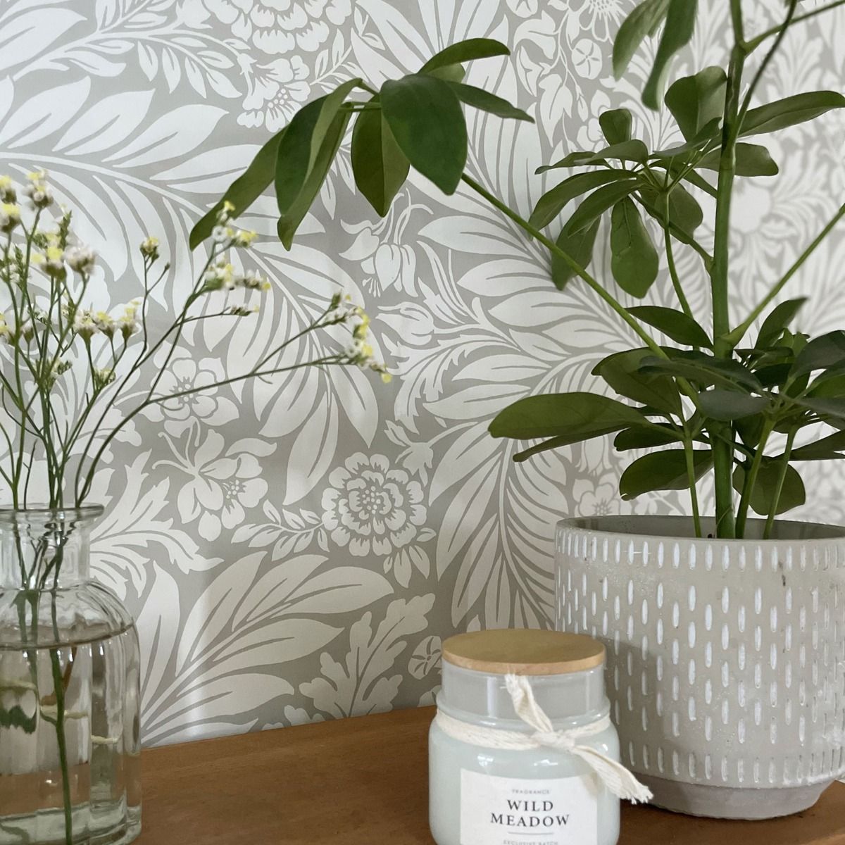 723 - Florence Leaf Wallpaper - Grey - Belgravia