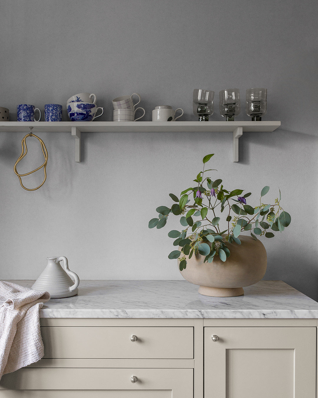77029 - Morgondis Wallpaper - Light Gray - Midbec