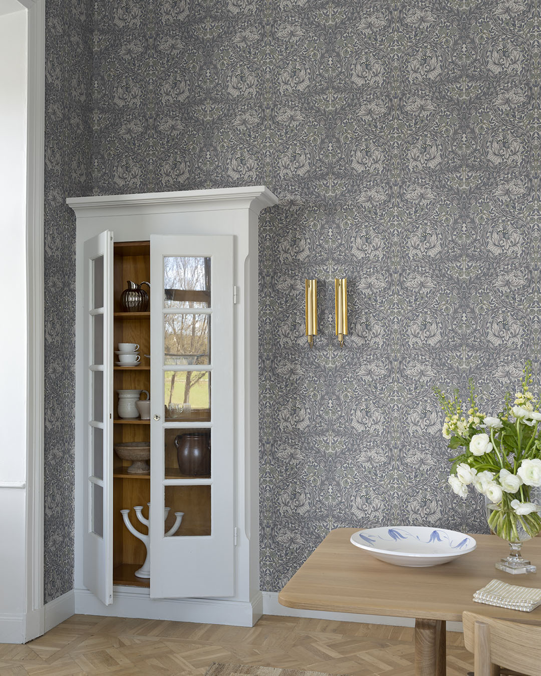 82025 - African Marigold Wallpaper - Gray - Midbec