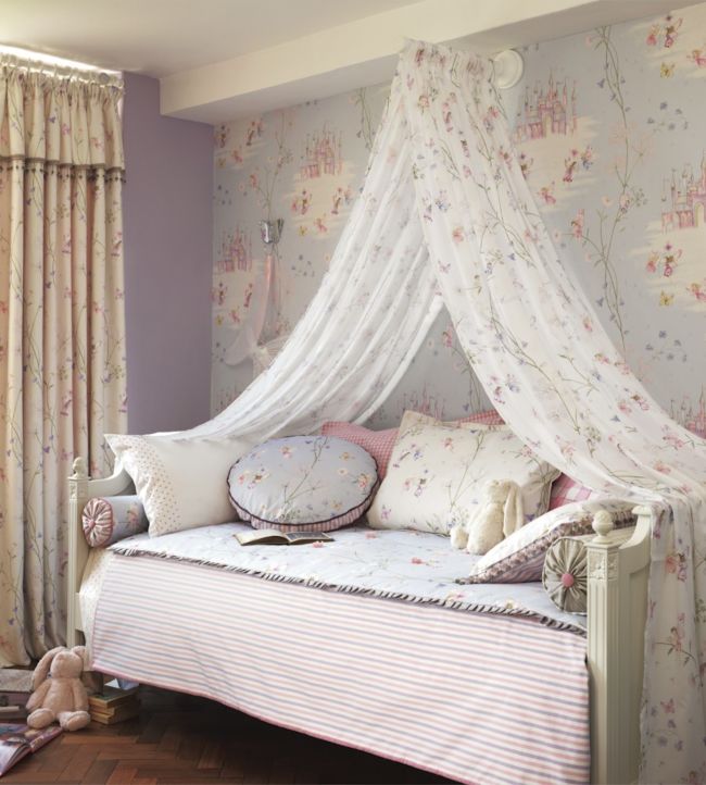 Fairy Castle Wallpaper - Vanilla - DLIT214047 - Sanderson
