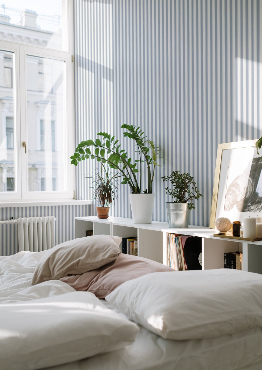 French Stripes Wallpaper - Blue - Summer Gray