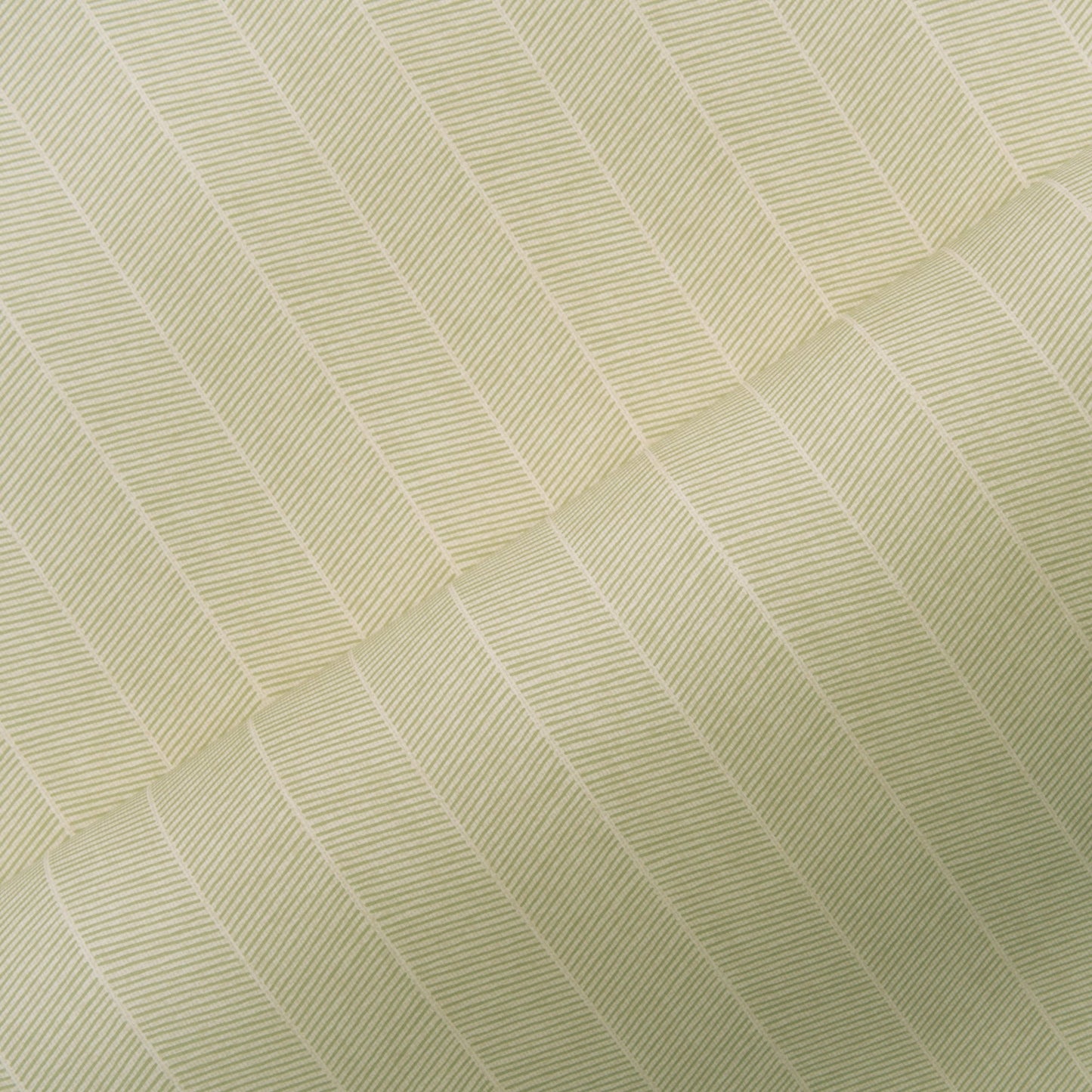 GPWHBLE - Hornbeam Wallpaper - Leaf Green - Andrew Martin