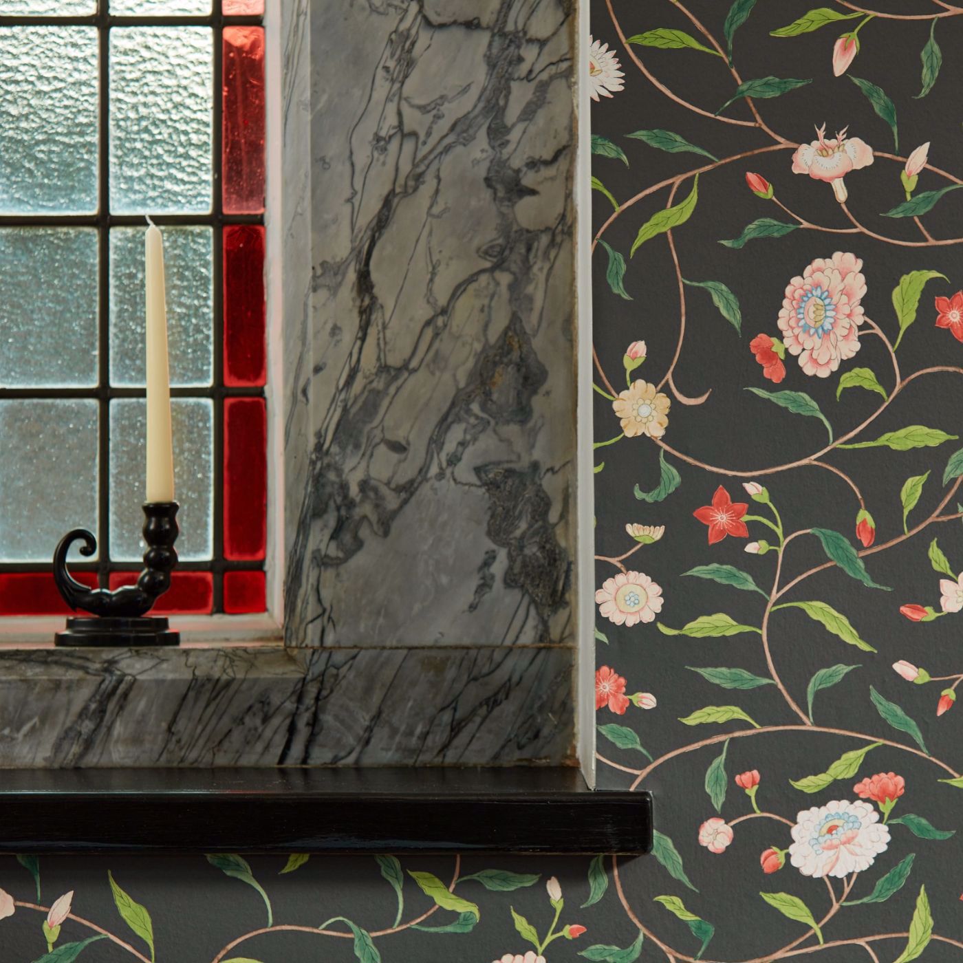 Henrietta's Trail Wallpaper - Vine Black - ZATW313055 - Zoffany