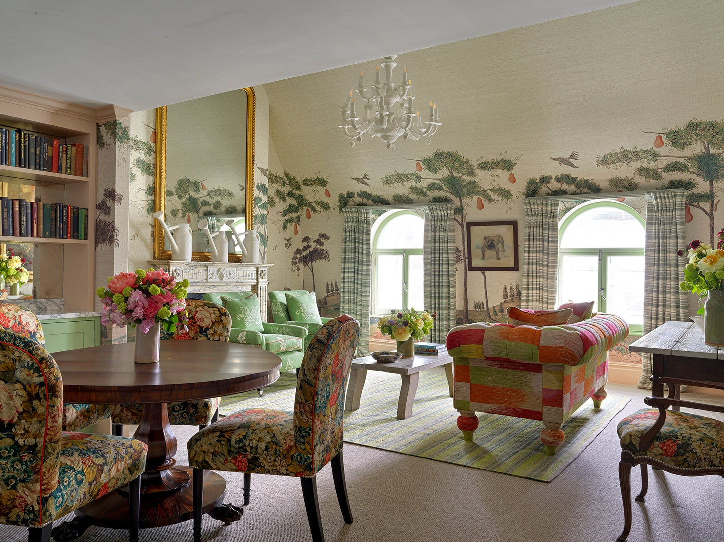 KKMYLALIN - Mythical Land Wallpaper - Linen - Andrew Martin