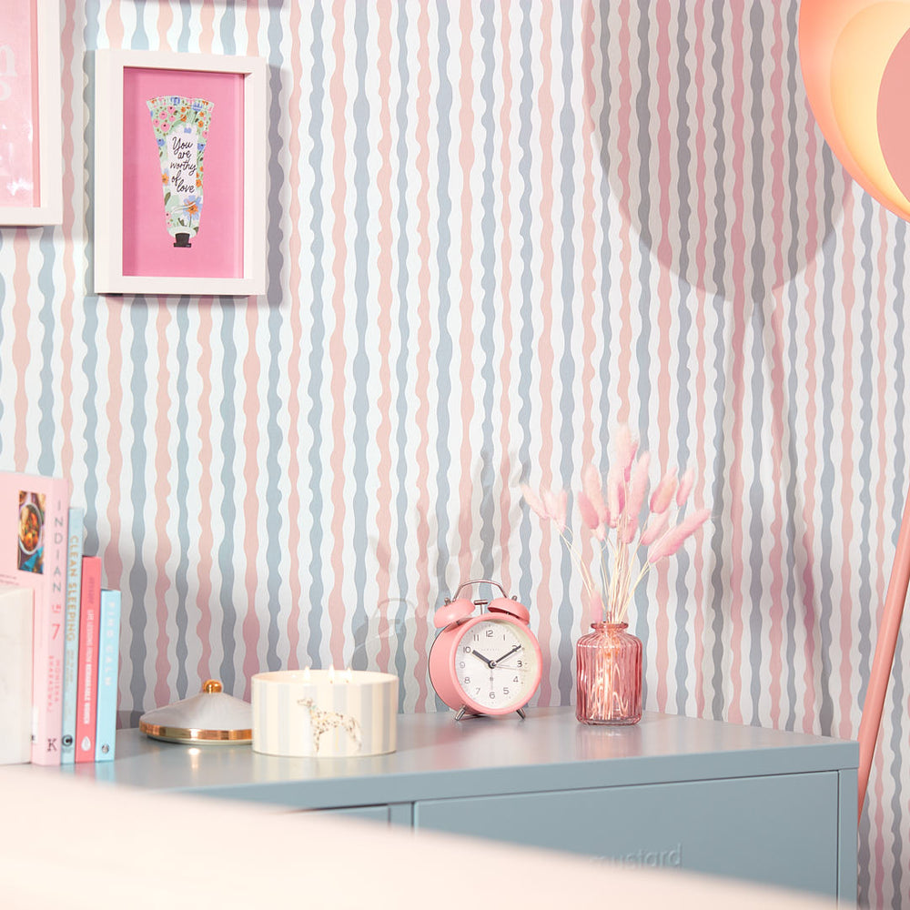 LH900443 - Get A Wiggle On Wallpaper - Candy Floss & Baby Blue - Lust Home