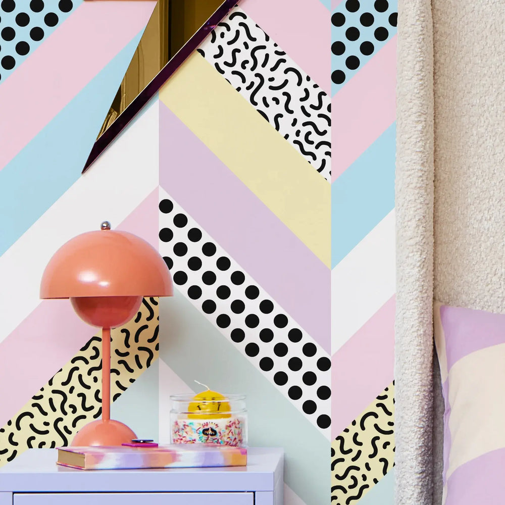 LH900539 - Shell-ectric Vibes Wallpaper - Power Pastels - Lust Home