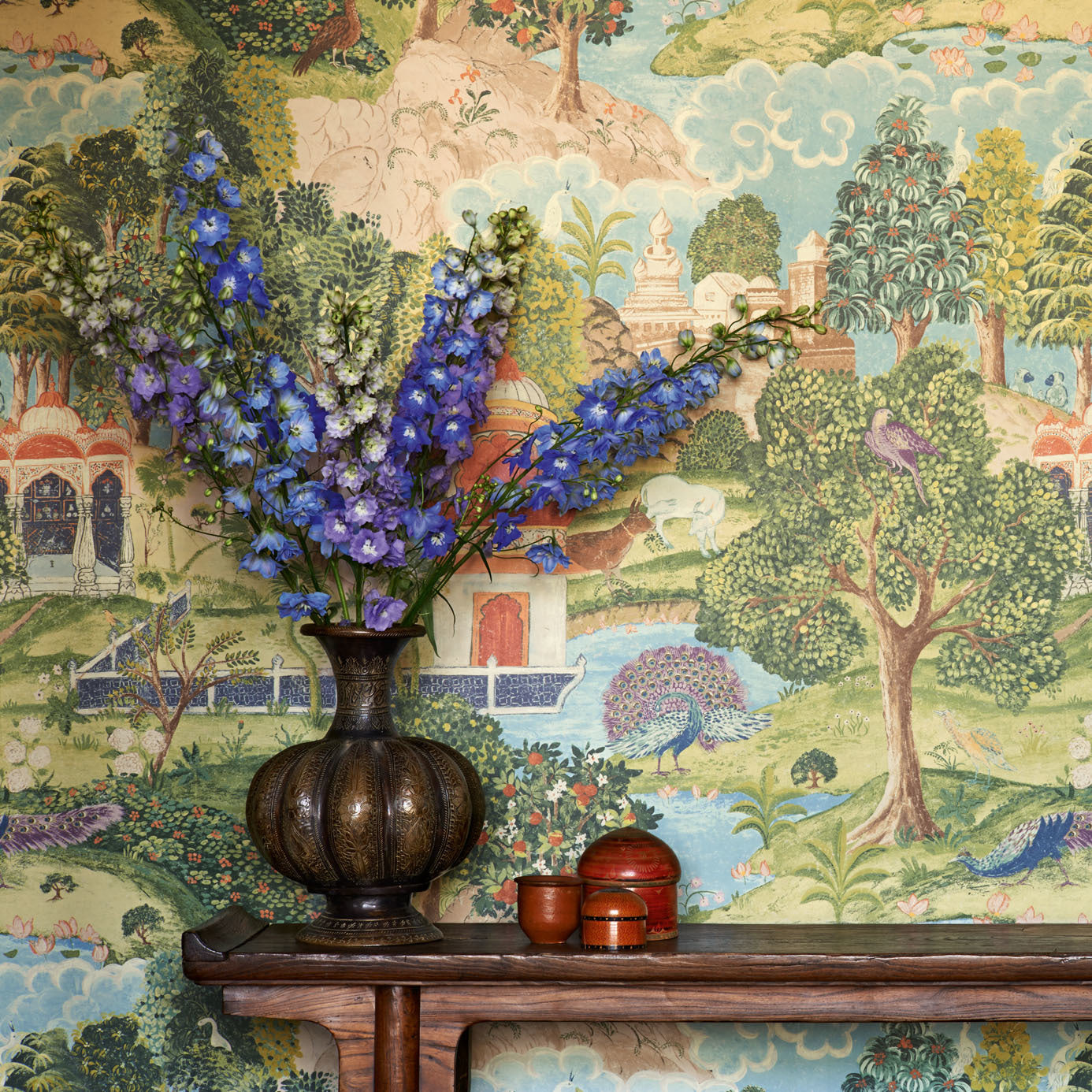 Peacock Garden Wallpaper - Green/Coral - ZJAI311743 - Zoffany