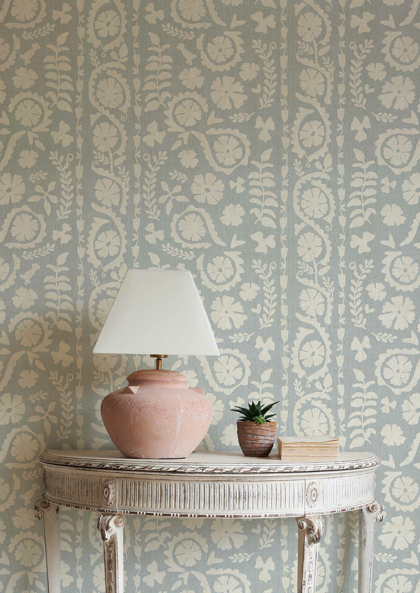 Rosetta Wallpaper - Birch - Lewis & Wood
