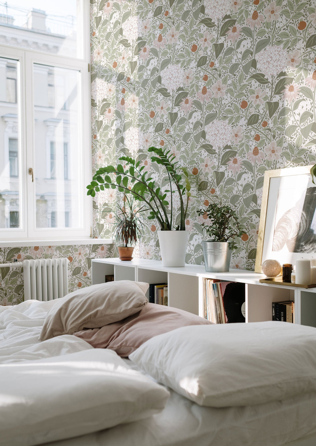 Summer’s Bloom Floral Wallpaper - Light Green - Summer Gray