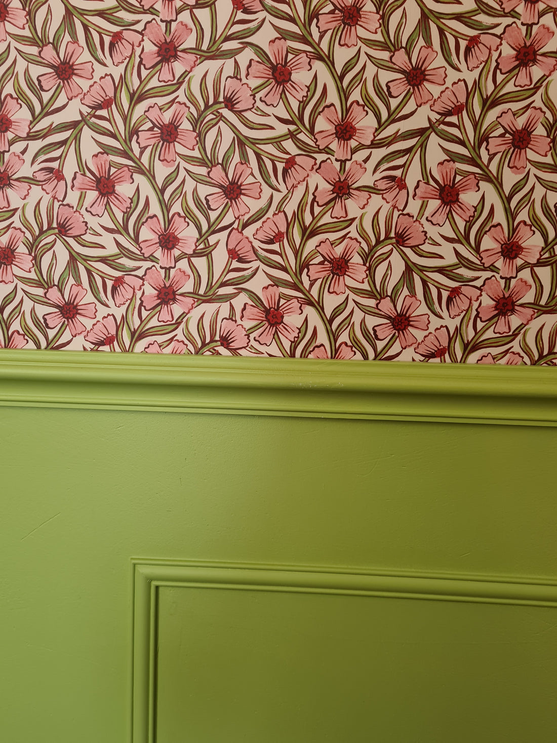 Sweet India Wallpaper - Pink - Summer Gray