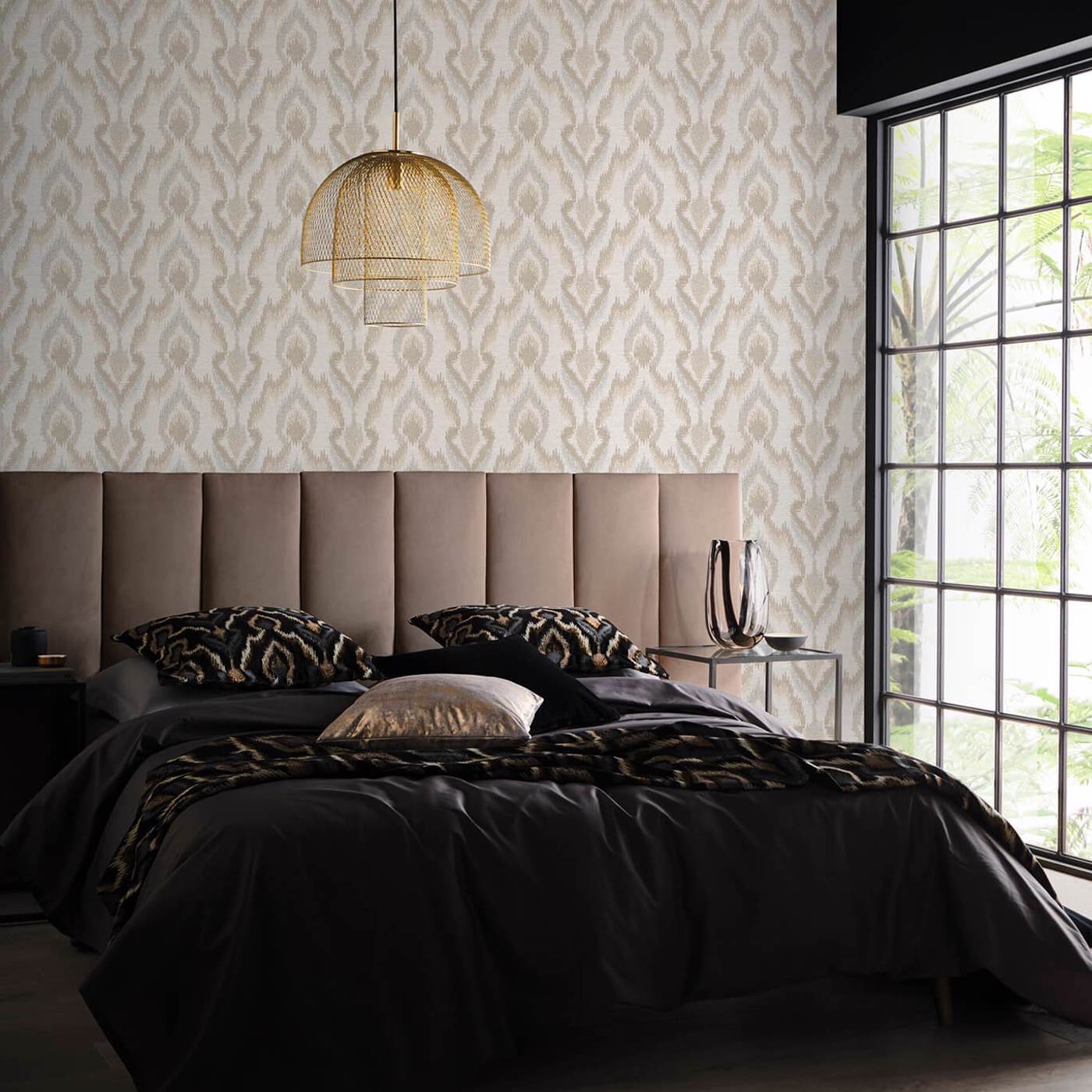 W0170/01 - Velluto Wallpaper - Linen - Clarke & Clarke