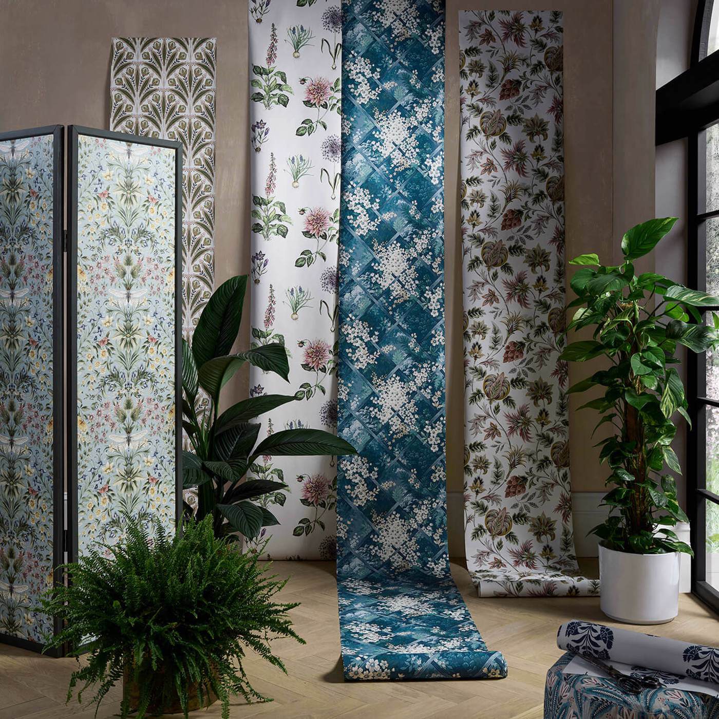 W0198/01 - Sizergh Wallpaper - Blush/Sage - Clarke & Clarke