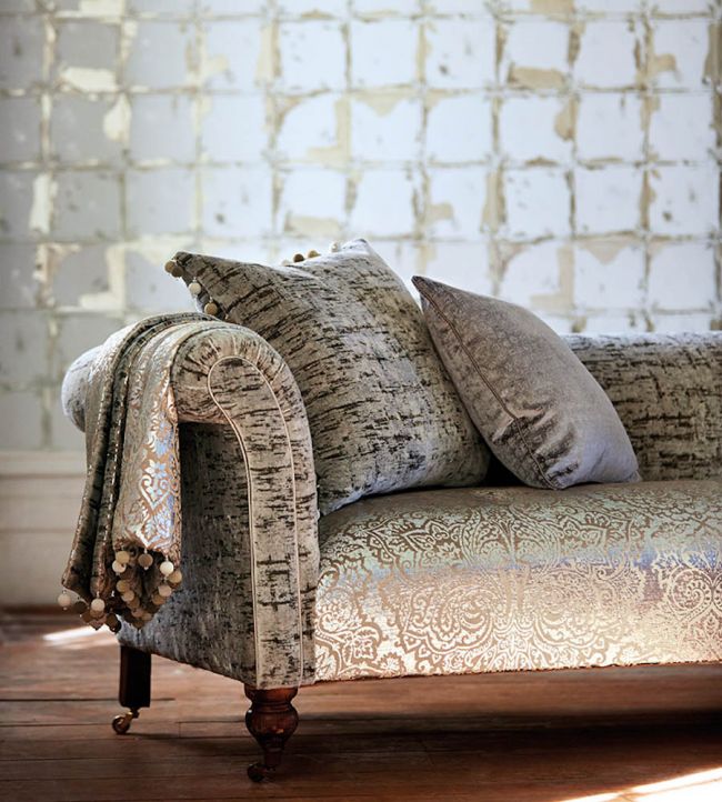 Akoa Wallpaper - Platinum - HLEO110635 - Harlequin - Premier Wallcovering