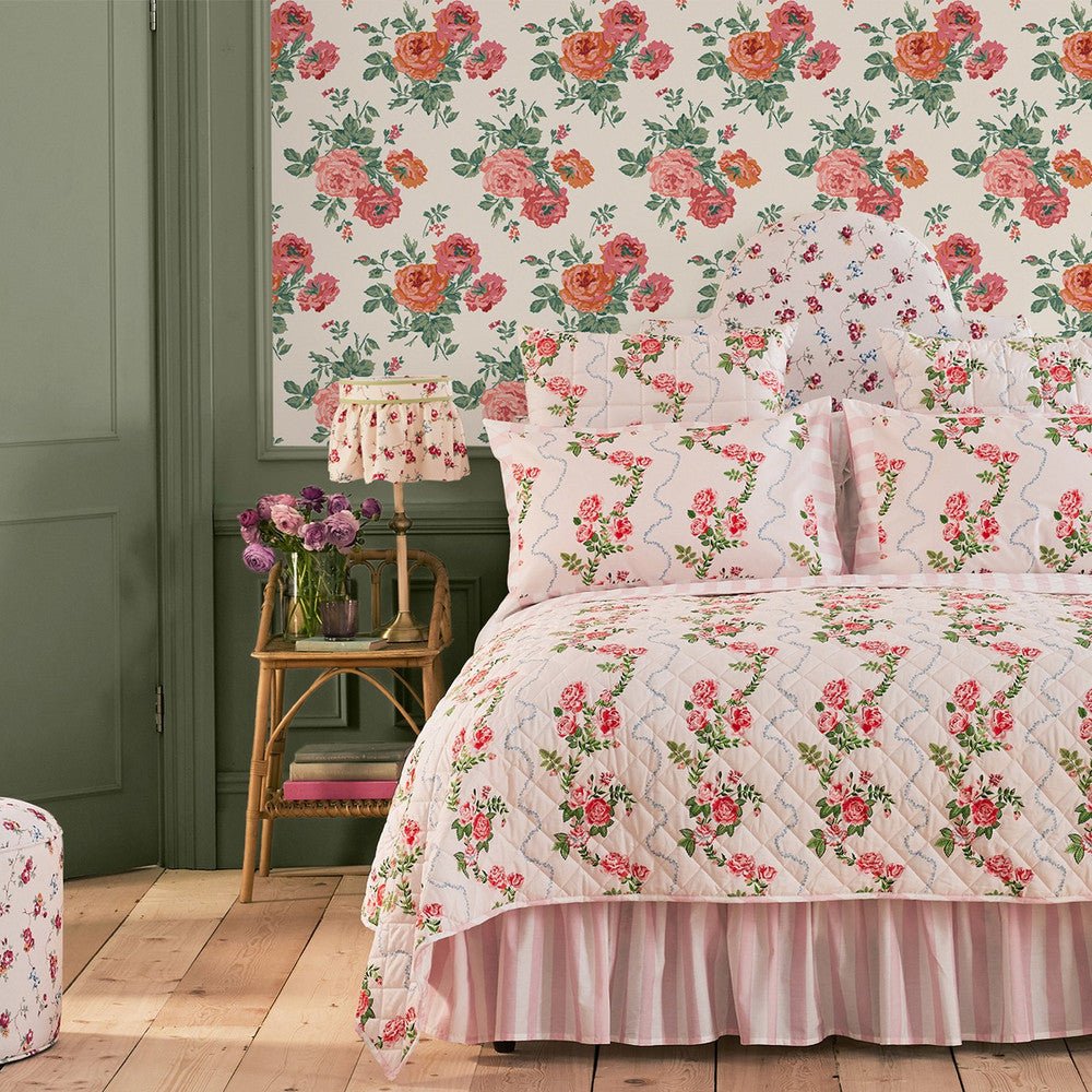 Archive Rose Wallpaper - Pink - 125494 - Cath Kidston - Premier Wallcovering