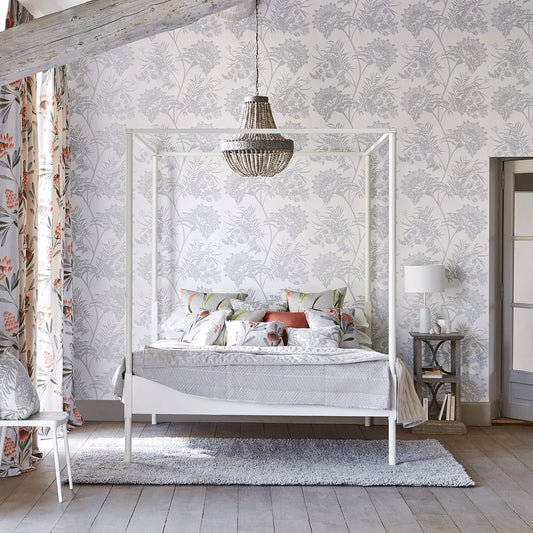 Bavero Shimmer Wallpaper - Silver - HZAP111778 - Harlequin - Premier Wallcovering