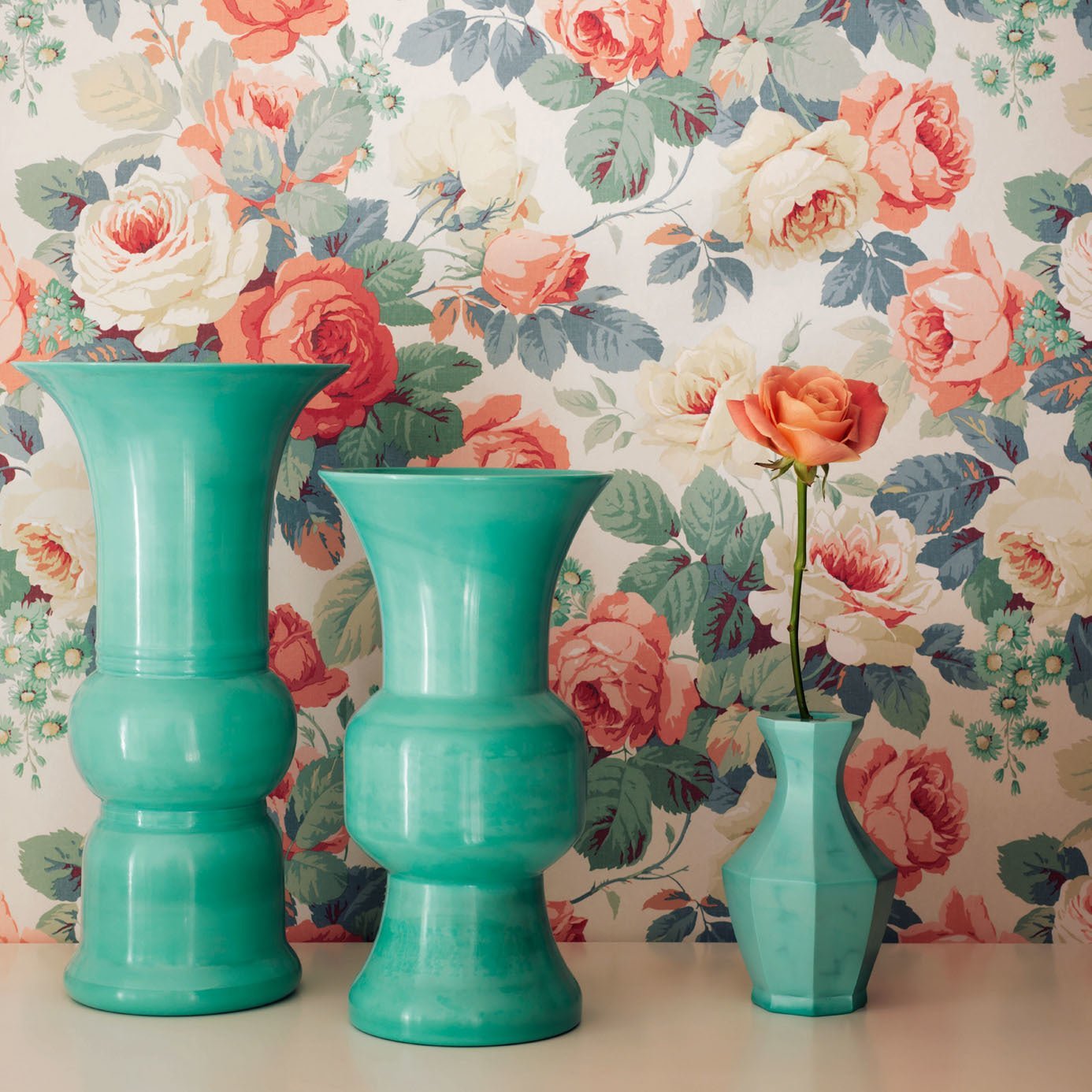 Chelsea Wallpaper - Pink/Celadon - DVIN214604 - Sanderson - Premier Wallcovering