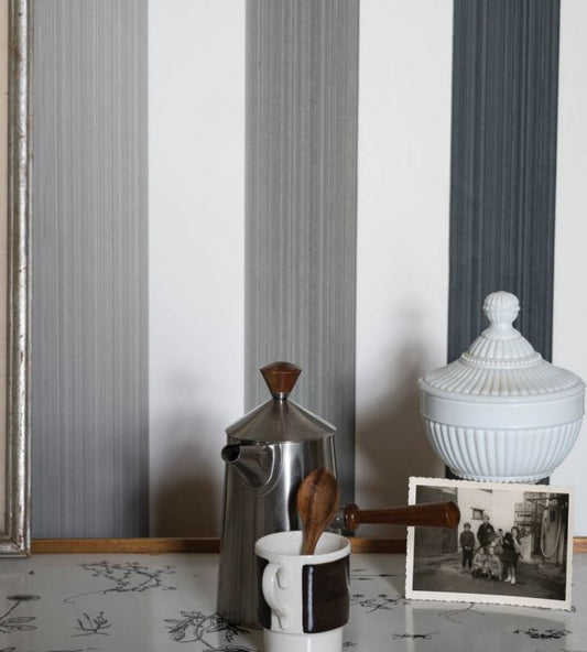 Chromatic Stripe Wallpaper - Off - Black - 4201 - Farrow & Ball - Premier Wallcovering