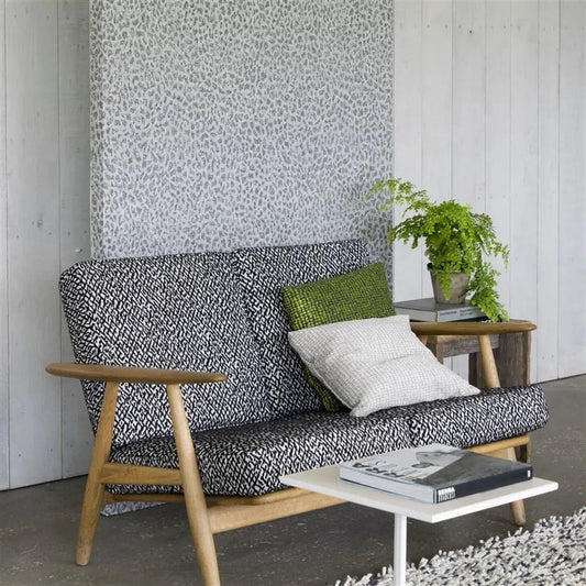 Ciottoli Wallpaper - Platinum - PDG680/01 - Designers Guild - Premier Wallcovering