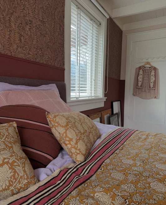 Eve Wallpaper - Bodem - Summer Gray - Premier Wallcovering